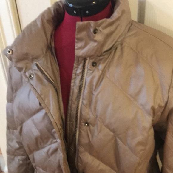 Talbots long  down winter jacket in tan size M zips and snaps closed - Picture 3 of 7